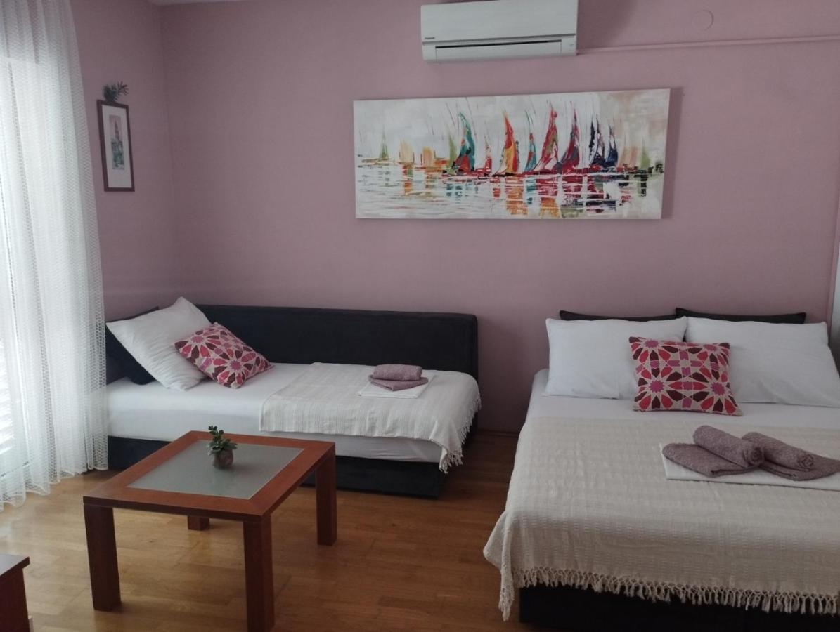 Apartmani Kujundzic Duće Esterno foto