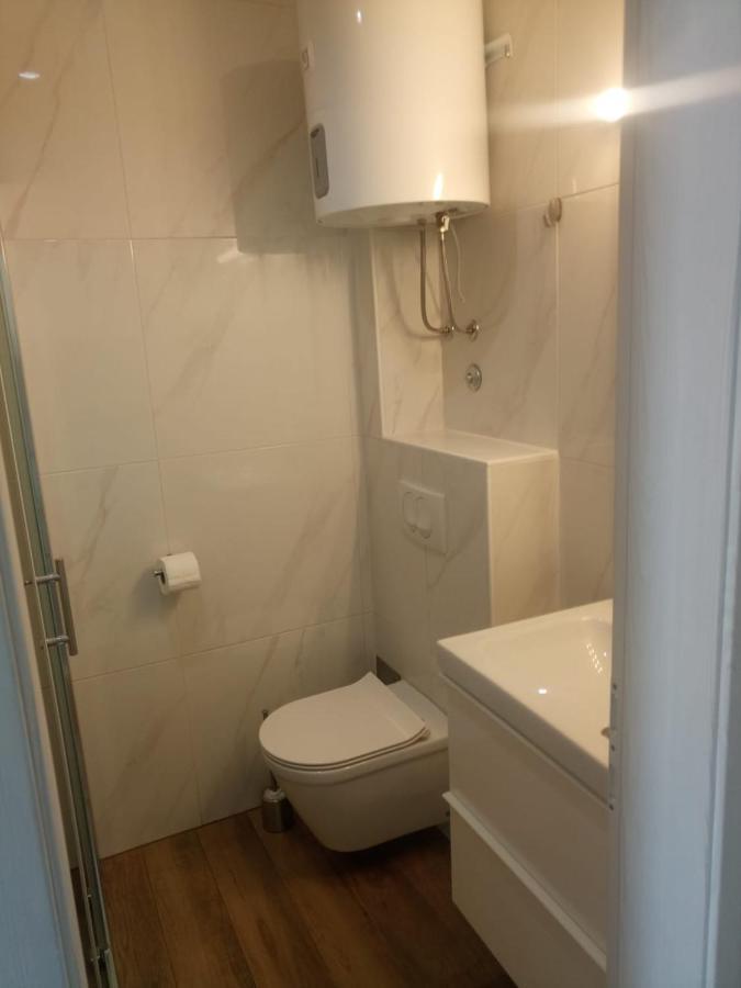 Apartmani Kujundzic Duće Esterno foto