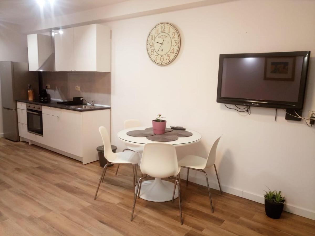 Apartmani Kujundzic Duće Esterno foto