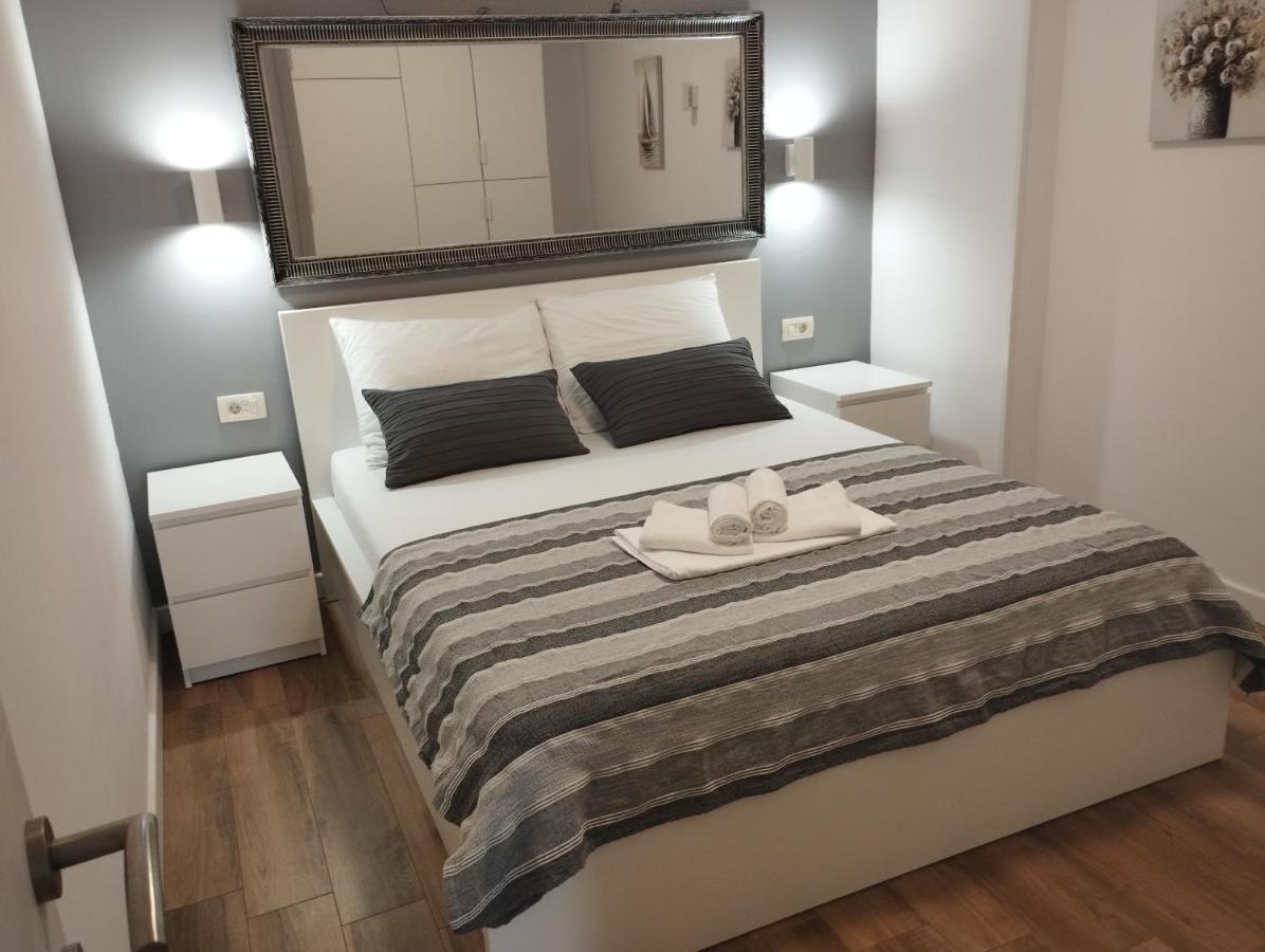Apartmani Kujundzic Duće Esterno foto
