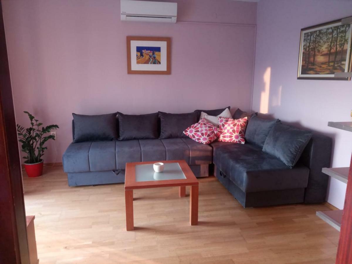 Apartmani Kujundzic Duće Esterno foto