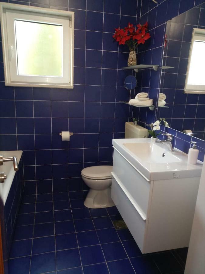 Apartmani Kujundzic Duće Esterno foto
